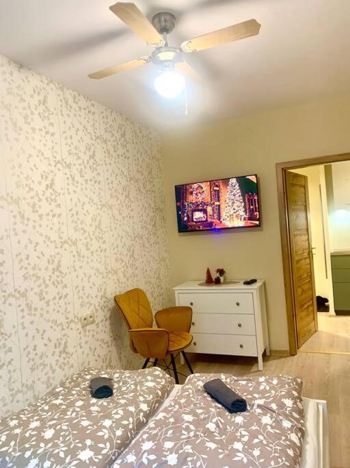 Brand New, Design Apartment Jojo, Oldtown, Balcony Bratislava Exterior photo